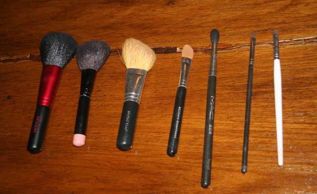 essential makeup brushes. Make-Up Brush Essentials